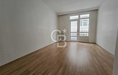 AND SOKAK’ TA OTOPARKLI, ASANSÖRLÜ, MANZARALI, 220 M2 5+1 DAİRE