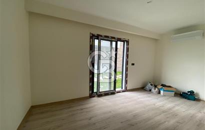 Egenin İncsi Çandarlı da 3+1 Havuzlu Modern Daire