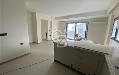 Egenin İncsi Çandarlı da 3+1 Havuzlu Modern Daire