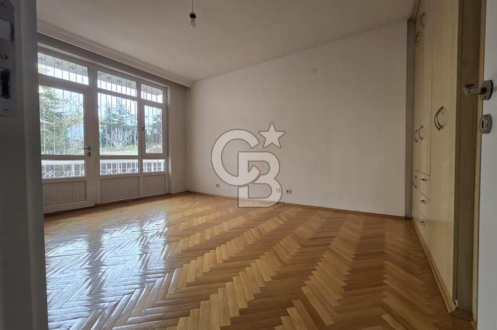 AND SOKAK’ TA OTOPARKLI, ASANSÖRLÜ, MANZARALI, 220 M2 5+1 DAİRE