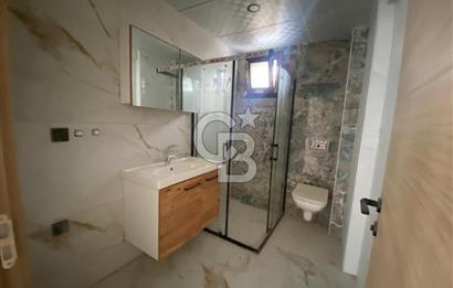 Egenin İncsi Çandarlı da 3+1 Havuzlu Modern Daire