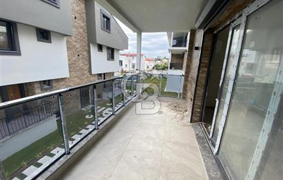 Egenin İncsi Çandarlı da 3+1 Havuzlu Modern Daire