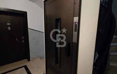 KENEDDY CADDESİNDE ASANSÖRLÜ, OTOPARKLI, 220 M2 4+1 + KİLER