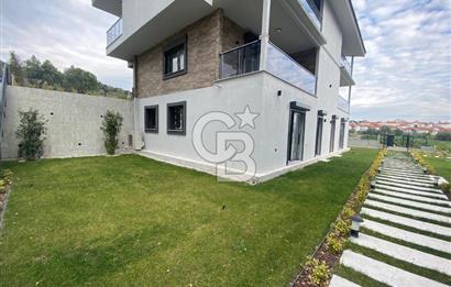 Egenin İncsi Çandarlı da 3+1 Havuzlu Modern Daire