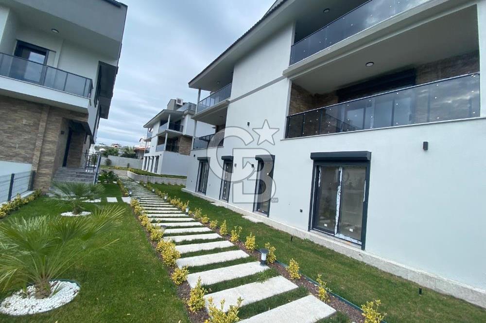 Egenin İncsi Çandarlı da 3+1 Havuzlu Modern Daire