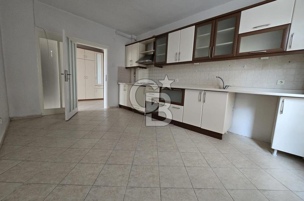 AND SOKAK’ TA OTOPARKLI, ASANSÖRLÜ, MANZARALI, 220 M2 5+1 DAİRE