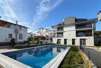 Egenin İncsi Çandarlı da 3+1 Havuzlu Modern Daire - 1 - 330376