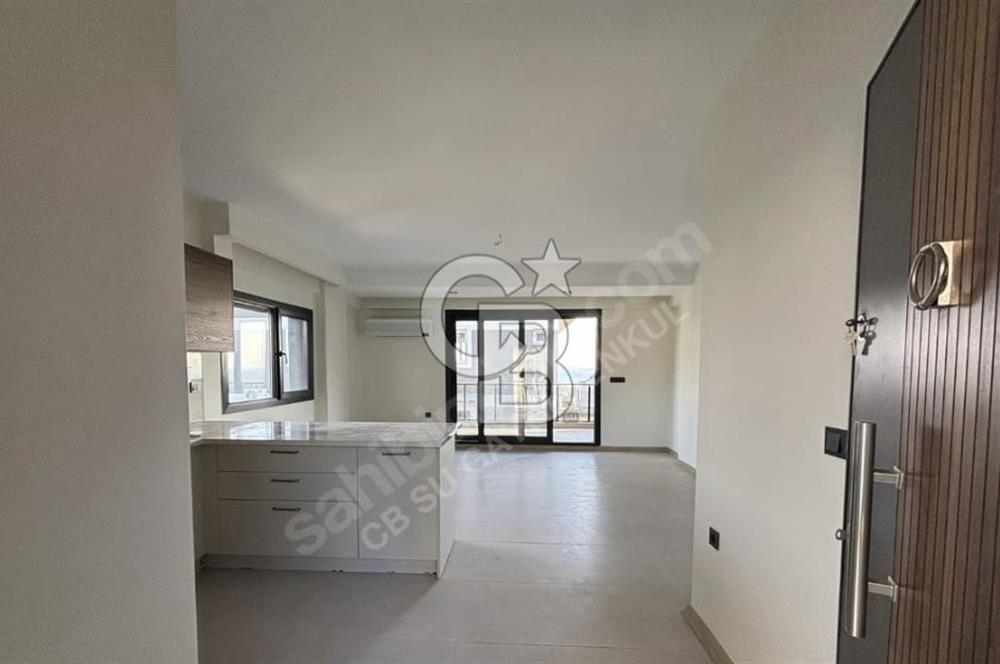 Egenin İncsi Çandarlı da 3+1 Havuzlu Modern Daire