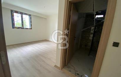 Egenin İncsi Çandarlı da 3+1 Havuzlu Modern Daire