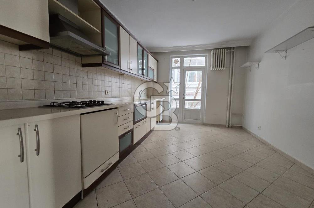 AND SOKAK’ TA OTOPARKLI, ASANSÖRLÜ, MANZARALI, 220 M2 5+1 DAİRE