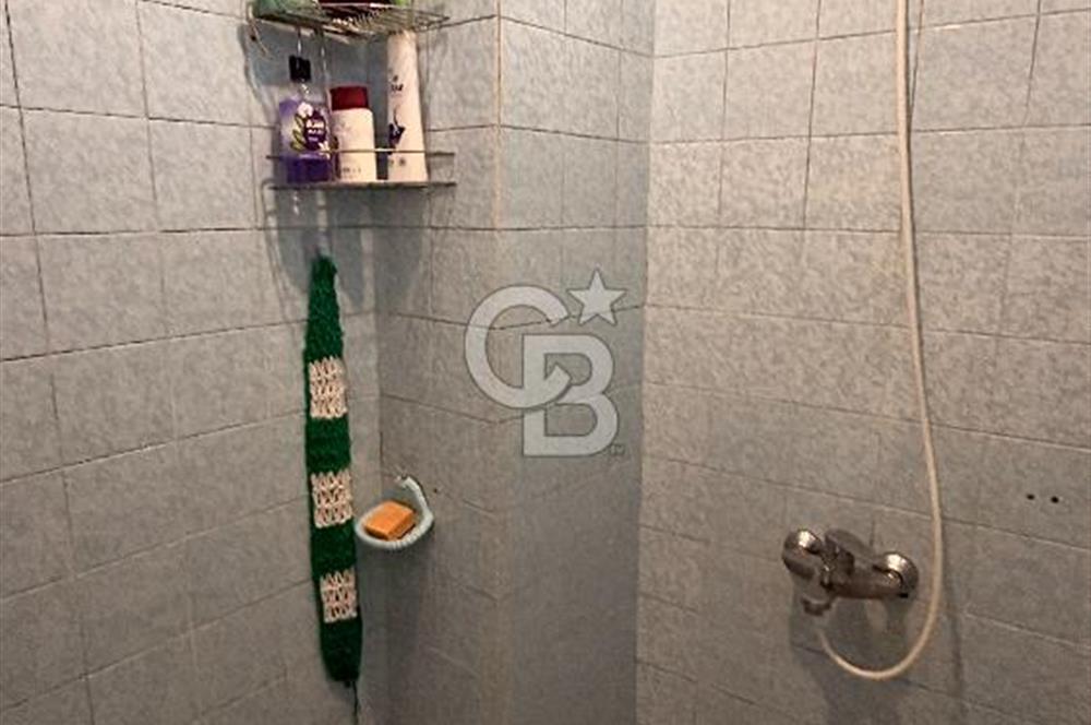 ORDU CADDESİNDE SATILIK İÇİ YENİLENMİŞ 3+1