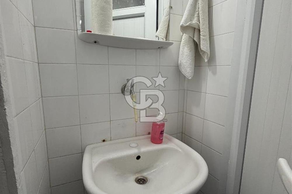 ORDU CADDESİNDE SATILIK İÇİ YENİLENMİŞ 3+1