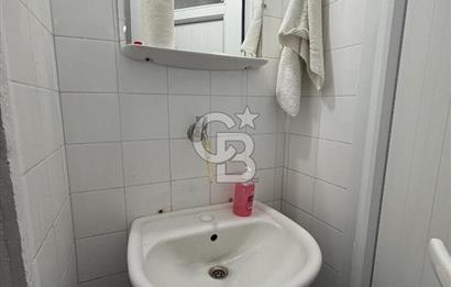 ORDU CADDESİNDE SATILIK İÇİ YENİLENMİŞ 3+1