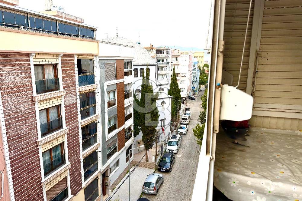 ORDU CADDESİNDE SATILIK İÇİ YENİLENMİŞ 3+1