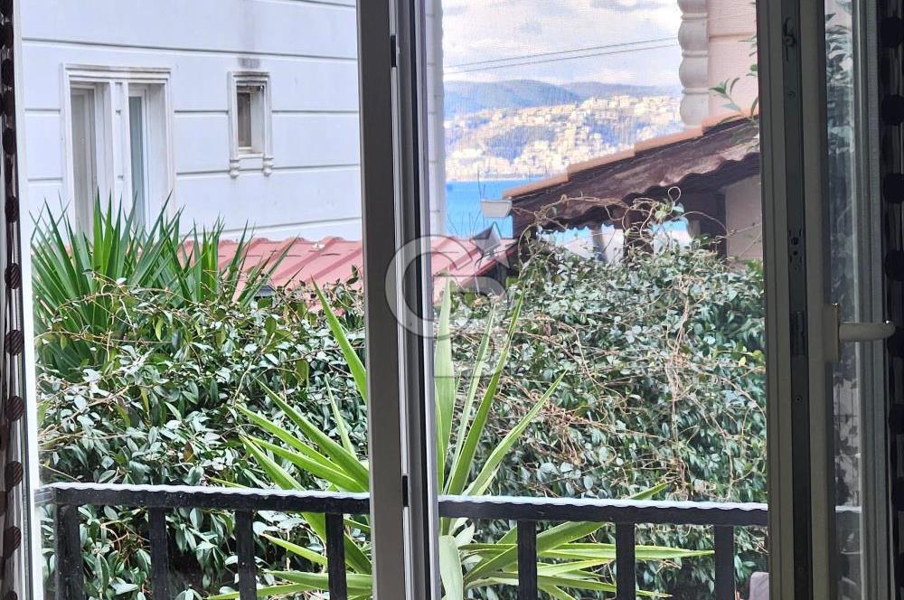 Damlar'da Millet Bahçesine Yürüme Mesafesinde 3+1 Tripleks Villa