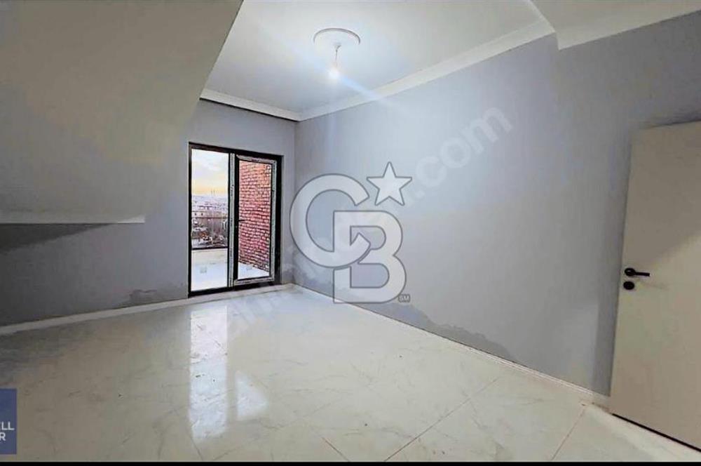 Cb Mahall'den Başiskele Yeşilyurt'ta Kiralık 1+1 dubleks daire