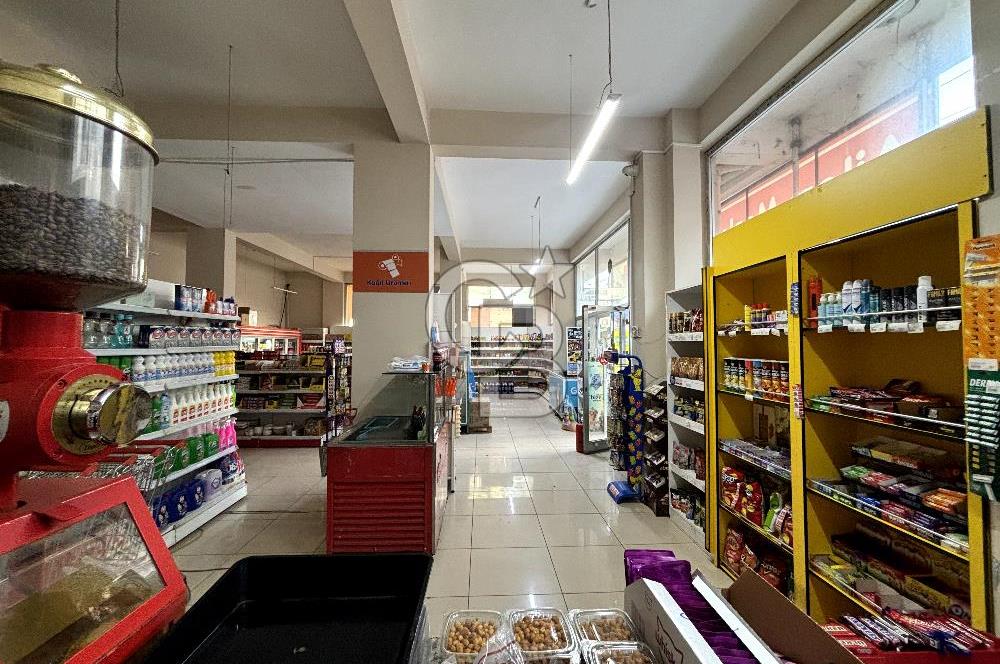 İZMİR BAYRAKLI GÜMÜŞPALA'DA DEVREN KİRALIK MARKET