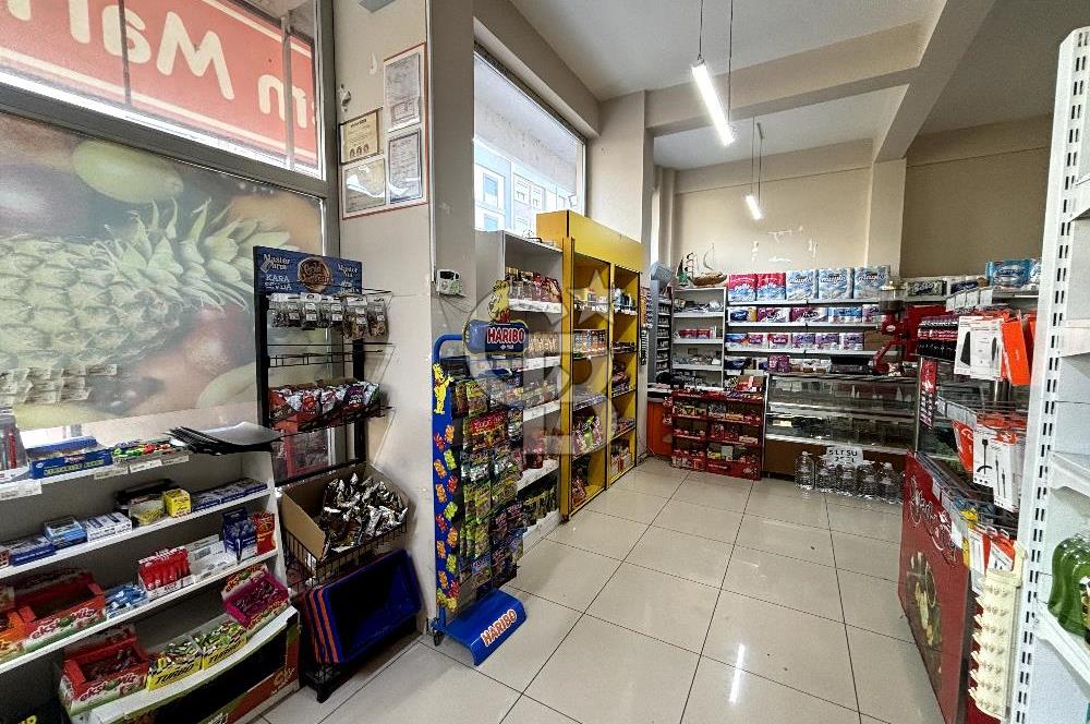 İZMİR BAYRAKLI GÜMÜŞPALA'DA DEVREN KİRALIK MARKET