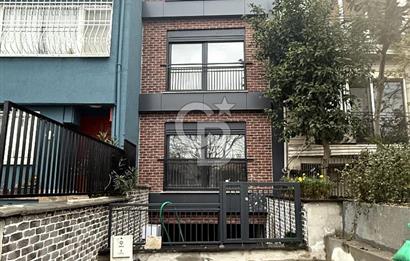 ÜSKÜDAR BARBAROS MAH. 5 KATLI SIFIR SATILIK MÜSTAKİL EV 
