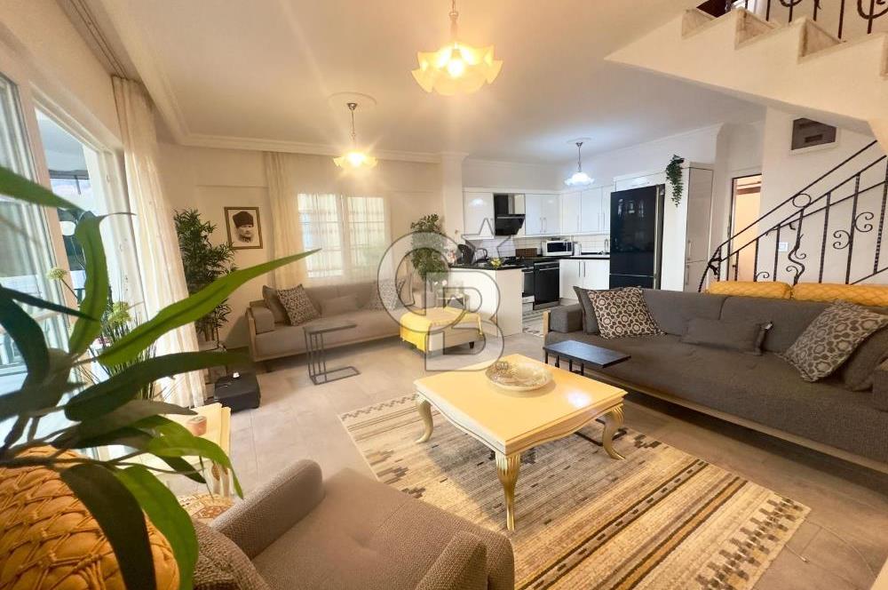 SATILIK AKBÜK DENİZ MANZARALI EŞYALI VİLLA