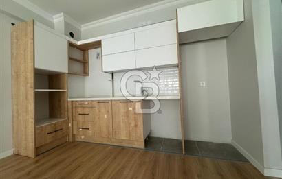 ÇİĞLİ ARŞ.HST. TRAMVAY YAKINI, YENİ BİNA GENİŞ SATILIK 1+1 DAİRE