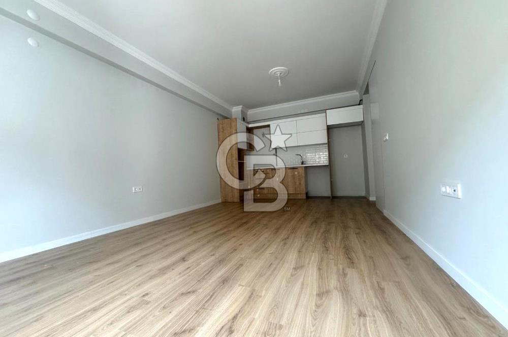 ÇİĞLİ ARŞ.HST. TRAMVAY YAKINI, YENİ BİNA GENİŞ SATILIK 1+1 DAİRE