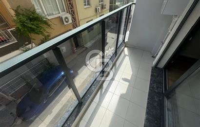 ÇİĞLİ ARŞ.HST. TRAMVAY YAKINI, YENİ BİNA GENİŞ SATILIK 1+1 DAİRE