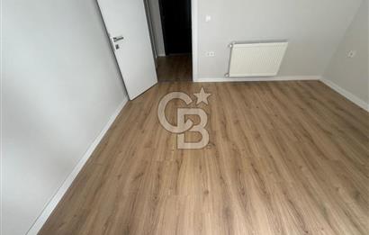 ÇİĞLİ ARŞ.HST. TRAMVAY YAKINI, YENİ BİNA GENİŞ SATILIK 1+1 DAİRE