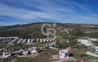 Egenin İncisi Çandarlı Merkezde Deniz Manzaralı Arsa