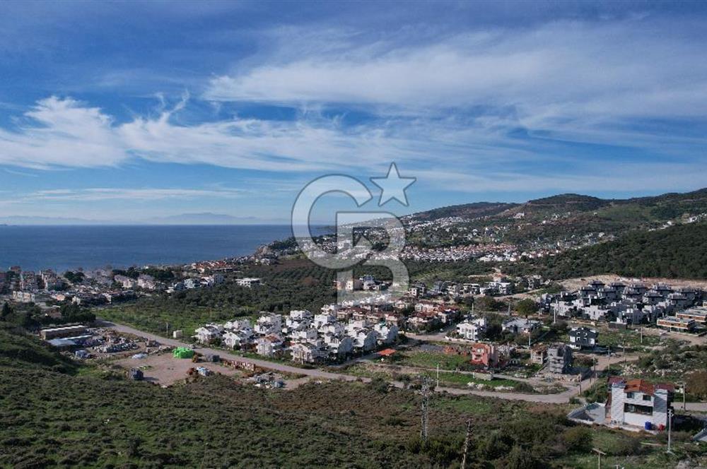 Egenin İncisi Çandarlı Merkezde Deniz Manzaralı Arsa