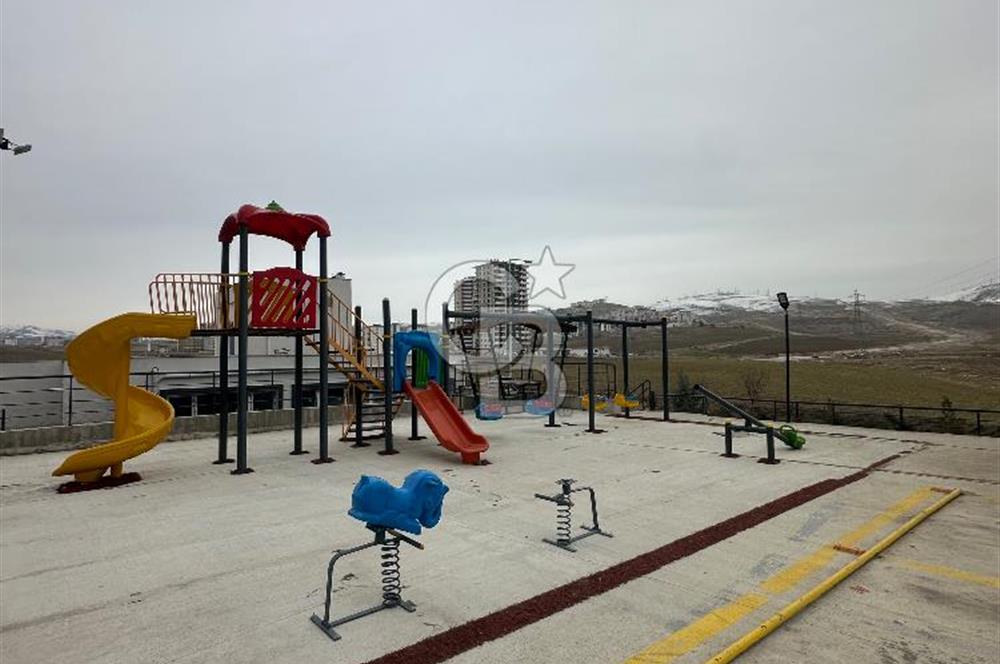 MEYDAN PARK KONUTLARI, PROTOKOL YOLUNA CEPHELİ 4+1 SATILIK DAİRE