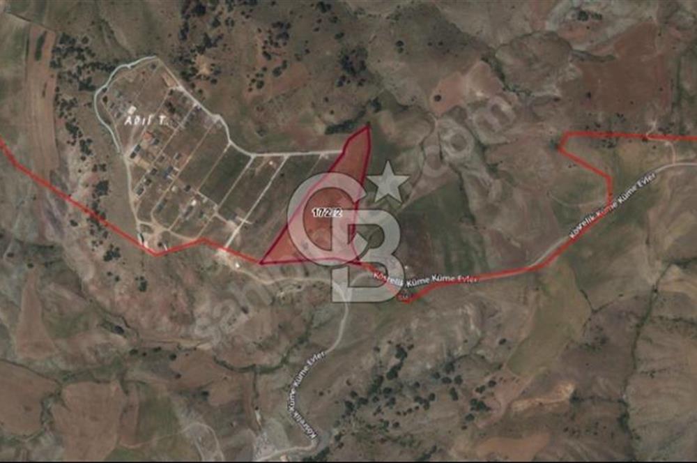 ANKARA PURSAKLAR KÖSRELİKKIZIĞINDA KIZ MEZARI MEVKİNDE SATILIK TARLA