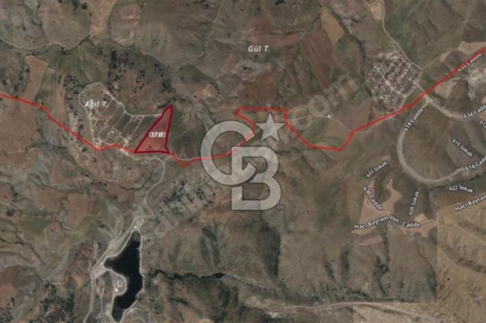 ANKARA PURSAKLAR KÖSRELİKKIZIĞINDA KIZ MEZARI MEVKİNDE SATILIK TARLA