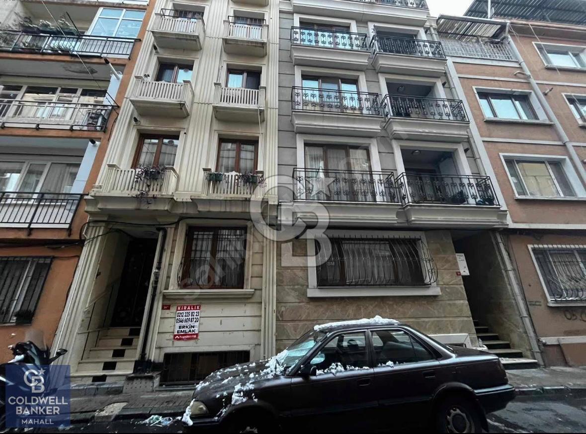 Şişli Merkezde Teraslı, Metroya Yakın 2+1 Kiralık Daire