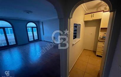 Şişli Merkezde Teraslı, Metroya Yakın 2+1 Kiralık Daire