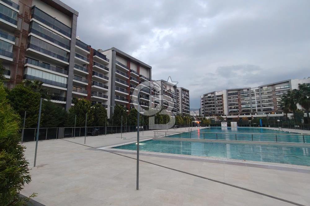 PARKYAŞAM ATAŞEHİR SİTESİNDE KİRALIK 1+1 DAİRE