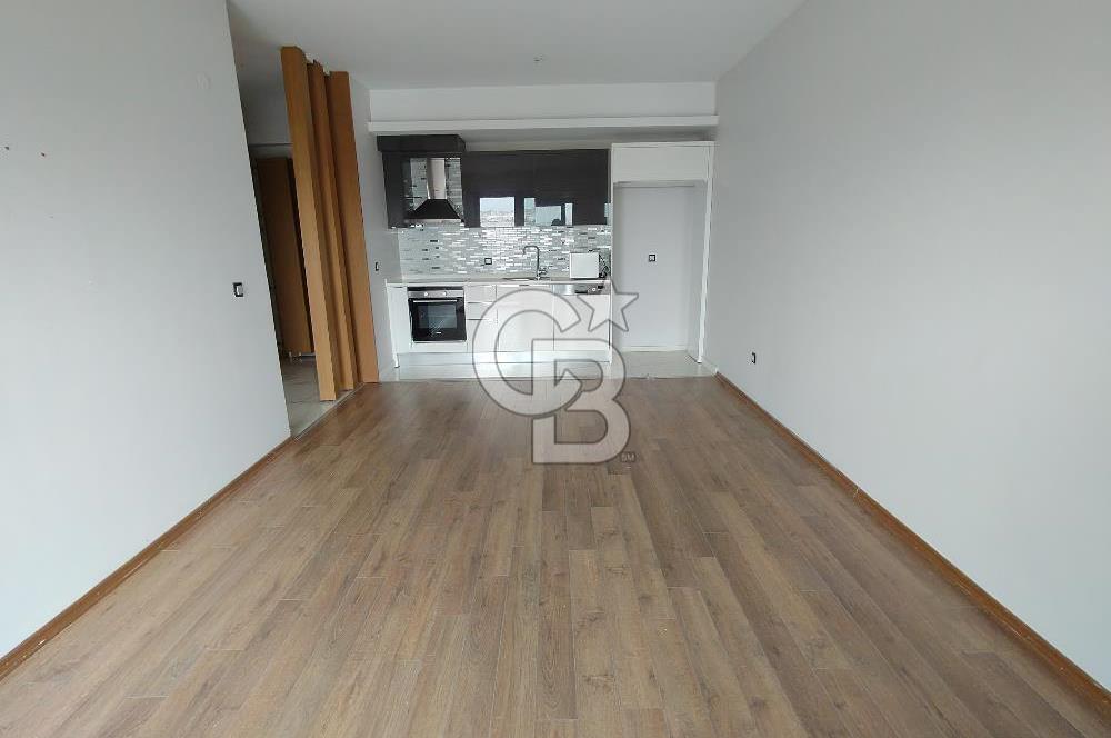 PARKYAŞAM ATAŞEHİR SİTESİNDE KİRALIK 1+1 DAİRE