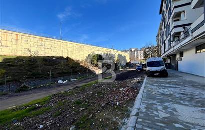 E-5e Yakın Girne Caddesinden Geniş Metrajlı Kiralık Dükkan