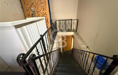 ÜMRANİYE NAMIK KEMAL (SANTRAL'DE) ANA CADDEYE ÇOK YAKIN 330 m2