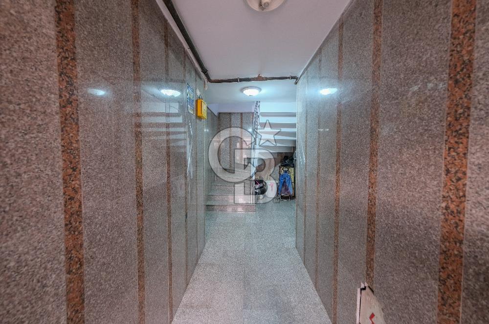 ATAŞEHİR KAYIŞDAĞI YÜKSEK KİRA GETİRİLİ FIRSAT YATIRIMLIK