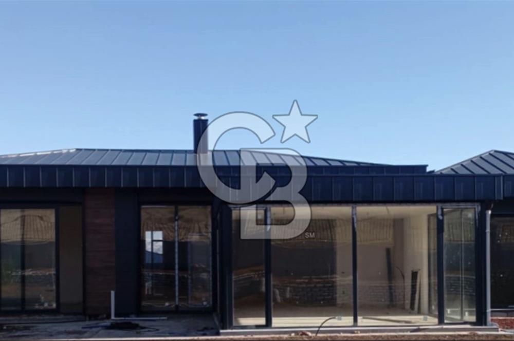 TAKASA AÇIK/İNCEK'TE/ULTRA LÜKS/HAVUZ VE ATEŞ ÇUKURLU/5+1 VİLLA