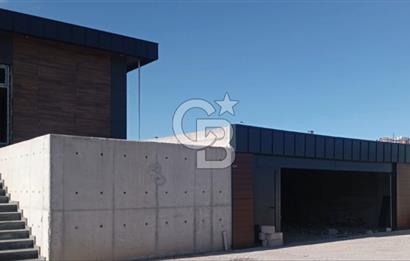 TAKASA AÇIK/İNCEK'TE/ULTRA LÜKS/HAVUZ VE ATEŞ ÇUKURLU/5+1 VİLLA