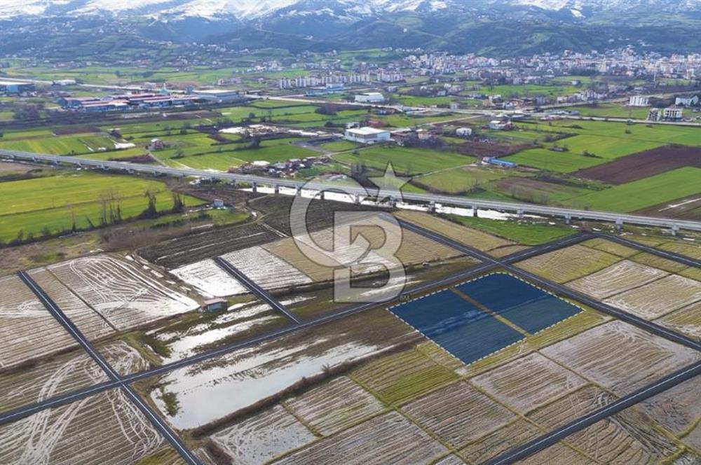 KÖŞE BAŞI, SATILIK TİCARİ İMARLI ARSA