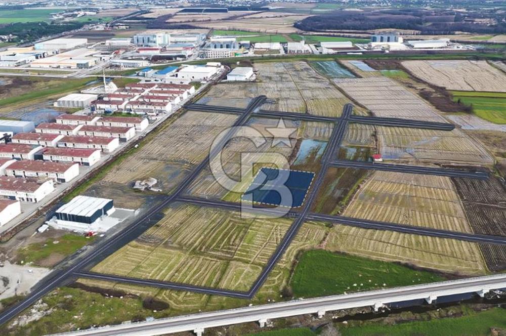 KÖŞE BAŞI, SATILIK TİCARİ İMARLI ARSA