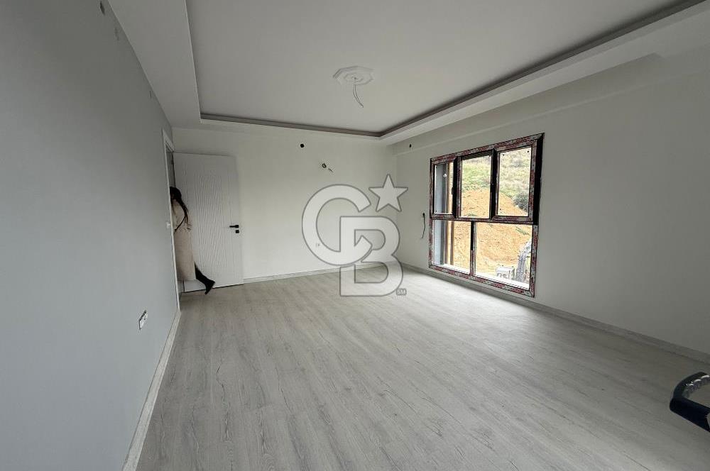 Körfez Mahallesi Sıfır Satılık 3+1 Daire Havuzlu Sitede 