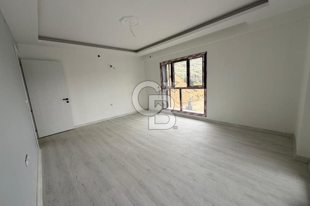 Körfez Mahallesi Sıfır Satılık 3+1 Daire Havuzlu Sitede 