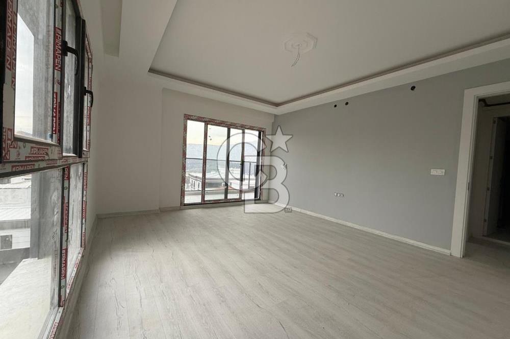 Körfez Mahallesi Sıfır Satılık 3+1 Daire Havuzlu Sitede 