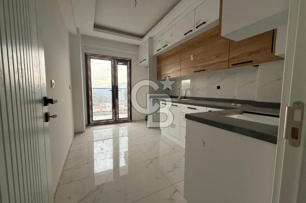 Körfez Mahallesi Sıfır Satılık 3+1 Daire Havuzlu Sitede 