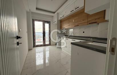 Körfez Mahallesi Sıfır Satılık 3+1 Daire Havuzlu Sitede 