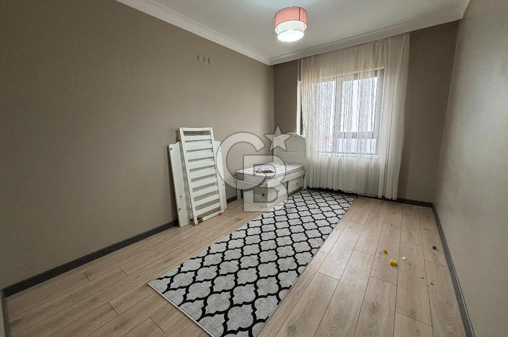 EGE MAHALLESİ CUMHURİYET SİTESİNDE 3+1 KİRALIK DAİRE